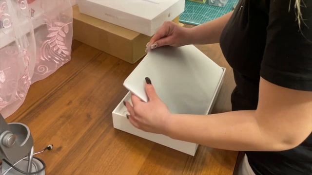 Распаковка Apple Macbook Air M1 2023 смотреть онлайн