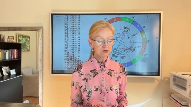 Рыбы-гороскоп на июнь 2023. Семейные корни.Внутреннее состояние.Недвижимость.Традиции.Кровная связь смотреть онлайн