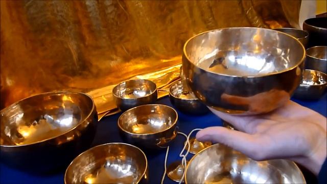 #КакВыбратьПоющуюЧашу для себя?! Кованные поющие чаши или #ТибетскиеЧаши. #ПоющиеЧаши. :) смотреть онлайн