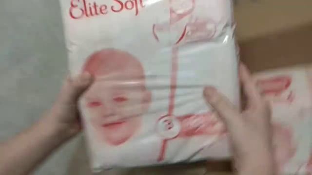 Обзор памперсов Huggies Elite Soft смотреть онлайн