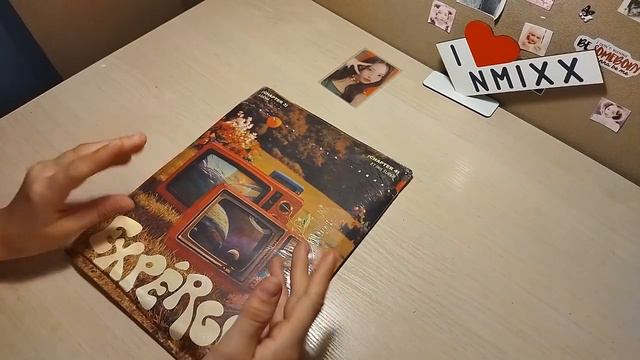 Распаковка альбомов Nmixx 