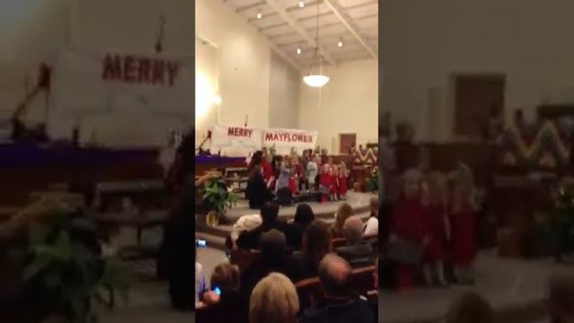 Danny's Christmas school song смотреть онлайн