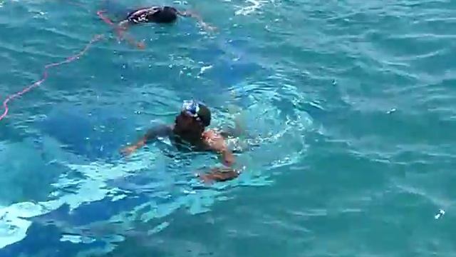 Затонувшая лодка смотреть онлайн