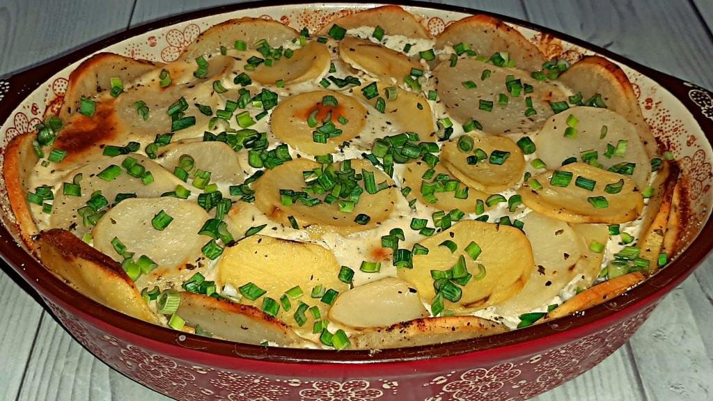 Картофельная запеканка с фаршем смотреть онлайн