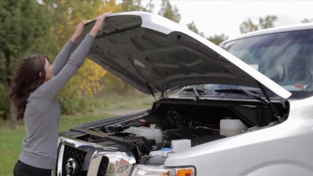 2016 Nissan NV Passenger Van - Hood Release смотреть онлайн