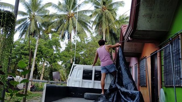 PAGKAKABIT NG SUN SHADE NET | UV PROTECTION | MarCadots TV смотреть онлайн