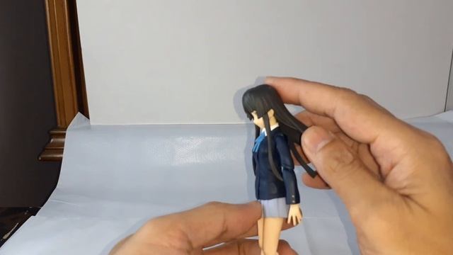 Figma No. 058 K-ON! Mio Akiyama Unboxing And Review