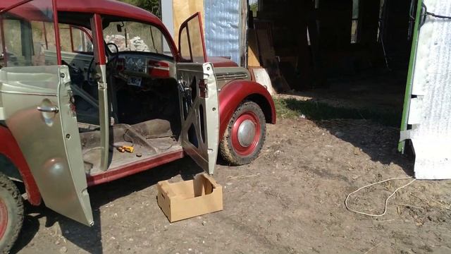 перетяжка салона москвич 400 смотреть онлайн
