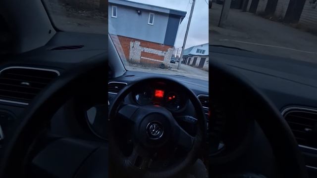 Volkswagen polo бюджетная аудио система. смотреть онлайн