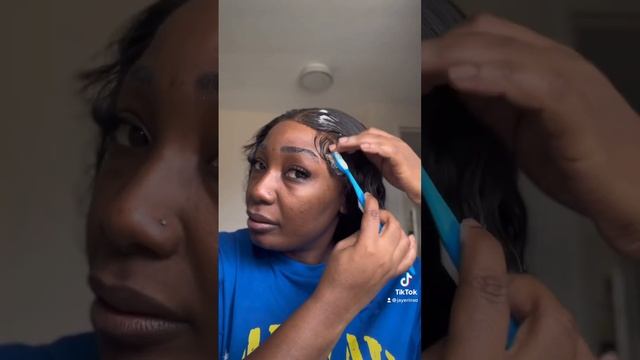 Mousse Vs Gel?! What do you prefer? #hairtutorial #mousse #gel #vlogmas смотреть онлайн