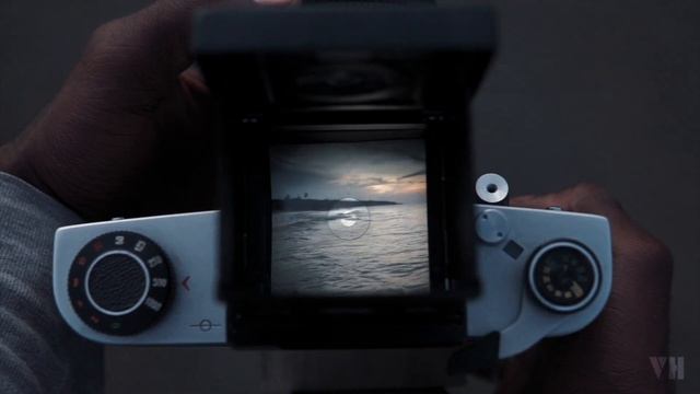 Chasing Sunsets Through My Kiev 60 смотреть онлайн