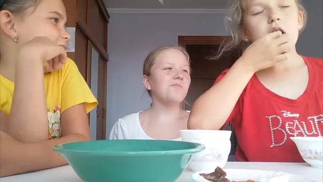 Начос челлендж/Nachos challenge/Мы едим рвоту? смотреть онлайн
