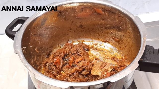 சீரக சம்பா மட்டன் பிரியாணி குக்கரில் | Seeraga Samba Mutton Biryani in Tamil | Biryani Recipe смотреть онлайн