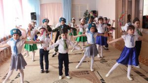 Танец « Салют Победе!»
