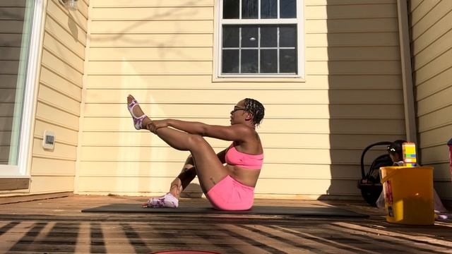 30 min postnatal pilates workout for busy moms смотреть онлайн
