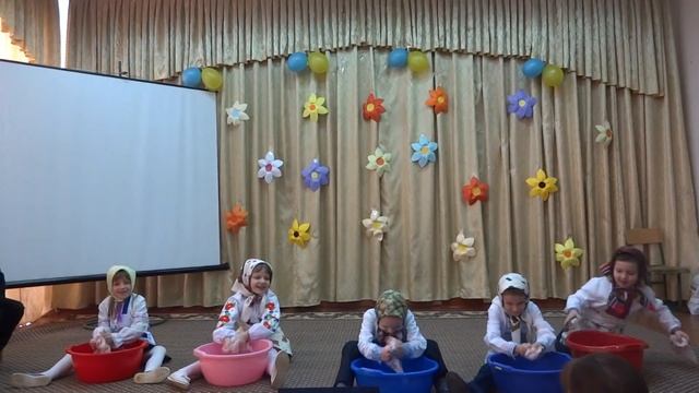 Танець з мисками смотреть онлайн