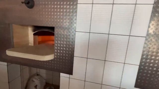 Помпейские печи в ресторане "Рубим бургер" смотреть онлайн