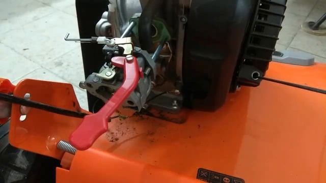 Не заводится аэратор Daewoo DSC4000? Чистка карбюратора. смотреть онлайн