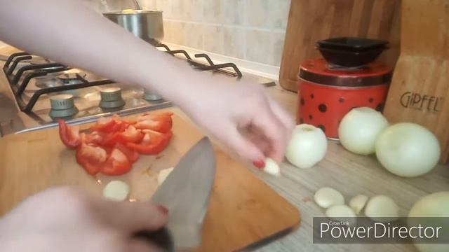 Томленая говяжья голяшка с овощами смотреть онлайн