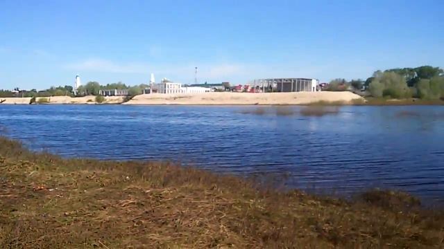 У мостика через Везлому. 2016-05-09 смотреть онлайн