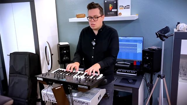 Korg Wavestate - Moje presety koncertowe смотреть онлайн