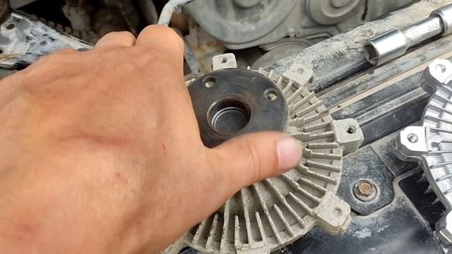 Как заменить вискомувту на дизеле, а также как её проверить.