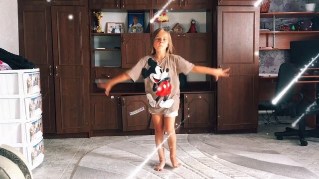 ТАНЕЦ НА ДЕНЬ РОЖДЕНИЯ БАБУШКЕ❤️❤️❤️ смотреть онлайн