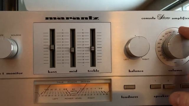 Refurbished 1982 MARANTZ PM300 Integrated Amplifier VU Meters смотреть онлайн