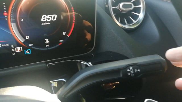 Mercedes Benz GLA 200d Edition One Test Review смотреть онлайн