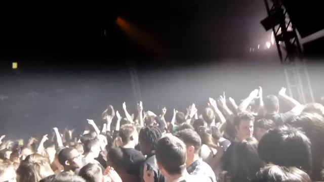 Depeche Mode - Personal Jesus (Eric Prydz Remix) (Group Therapy Tour, Leeds)