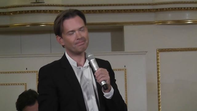 Олег Погудин "Затихнет шрапнель и начнется апрель" смотреть онлайн