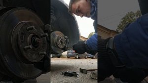 Как пользоваться ударной отверткой как открутить прикипевший винт