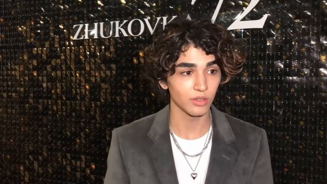 Амирчик: ворвался в российский шоу-бизнес⚡️ смотреть онлайн