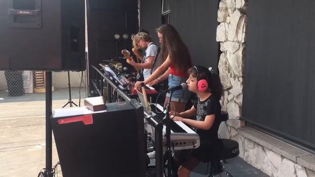 “Song 2”(cover) by Blur: Rock Band Camp performance at Seattle Drum School смотреть онлайн