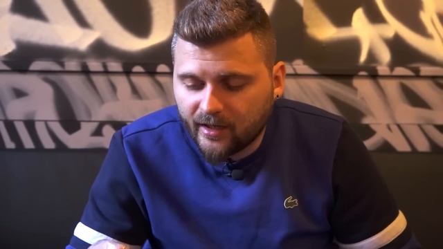 САМЫЙ СТРАННЫЙ хот-дог, бургер СО ВСЕМИ начинкамии и ХАЛЯВА / Обзор Remedy Gastrobar