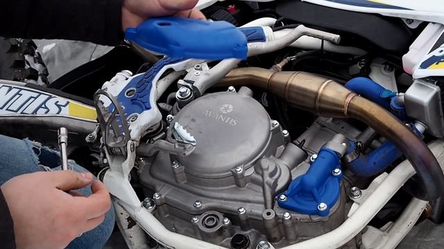 Авантис 300 PRO - Защита крышек двигателя инструкция смотреть онлайн