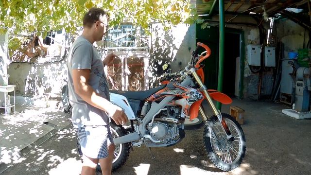 Racer RC250XZR - достойный китаец