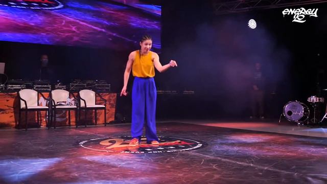 Zlata Maslo - судейский выход