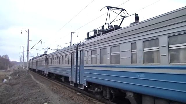 ЭР9М-541 | № 813 Зерново - Фастов смотреть онлайн