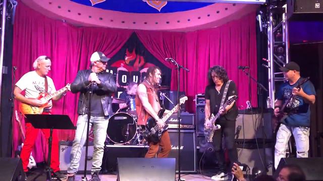 Paul Stanley at The House of Blues Las Vegas 2018 смотреть онлайн