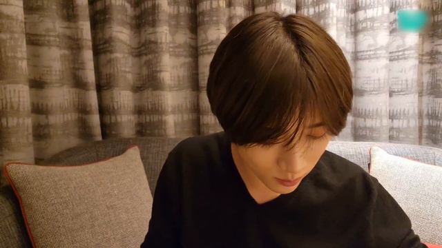 [MULTI SUB] TXT WEVERSE LIVE (08.03.2024) | 냠냠!! - BEOMGYU LIVE