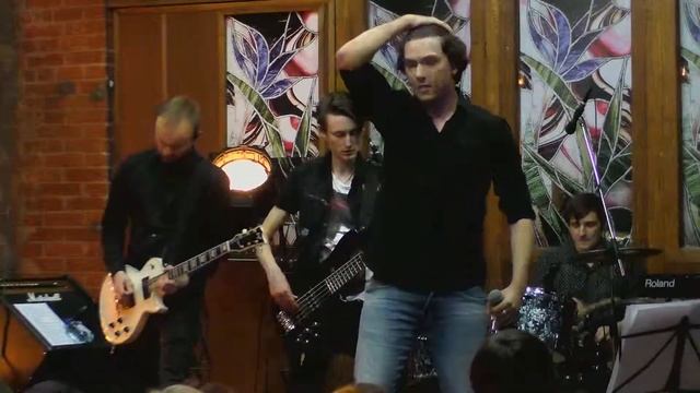 Кирилл Гордеев - Этот мир сошел с ума смотреть онлайн