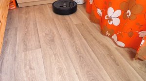 iRobot Roomba e5: подробный видеообзор робота-пылесоса для сухой уборки. Распаковка и тестирование.