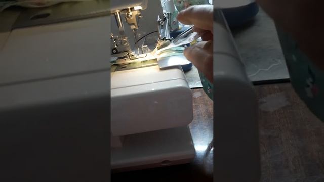 Окантователь на распошивальную машину смотреть онлайн