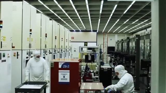 Intel: стоимость компьютеров будет продолжать падать смотреть онлайн