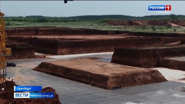 ЛистПромСтрой приступает непосредственно к стройке новой областной детской больницы смотреть онлайн