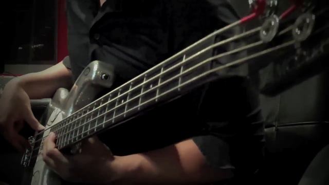 Corinne Bailey Rae - Like A Star (Bass Cover) смотреть онлайн