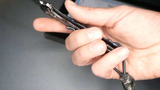 Нож с железным метеоритом - Knife with iron meteorite смотреть онлайн