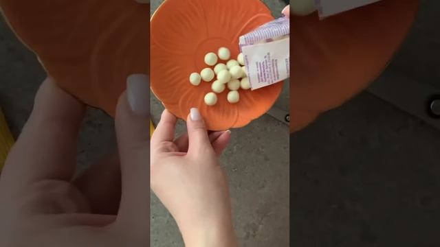 Обзор на новое молочное драже от Коммунарки со вкусом банана ? 1.48byn (0,50$) смотреть онлайн