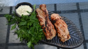 Шашлык из свиной вырезки в кефире. Соус «Тартар»